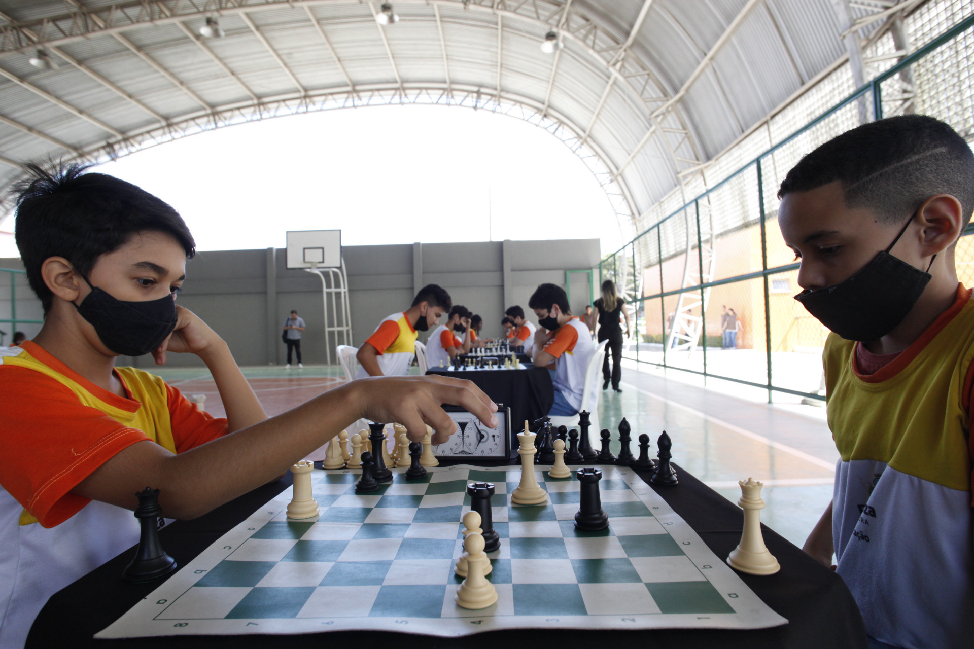 Alunos de rede municipal conquistam em campeonato de xadrez • PortalR3 •  Criando Opiniões