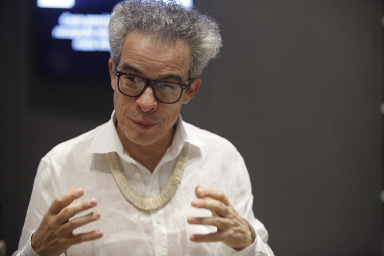 Fabiano Piúba, secretário de Cultura do Estado, em registro na inauguração da Pinacoteca do Ceará