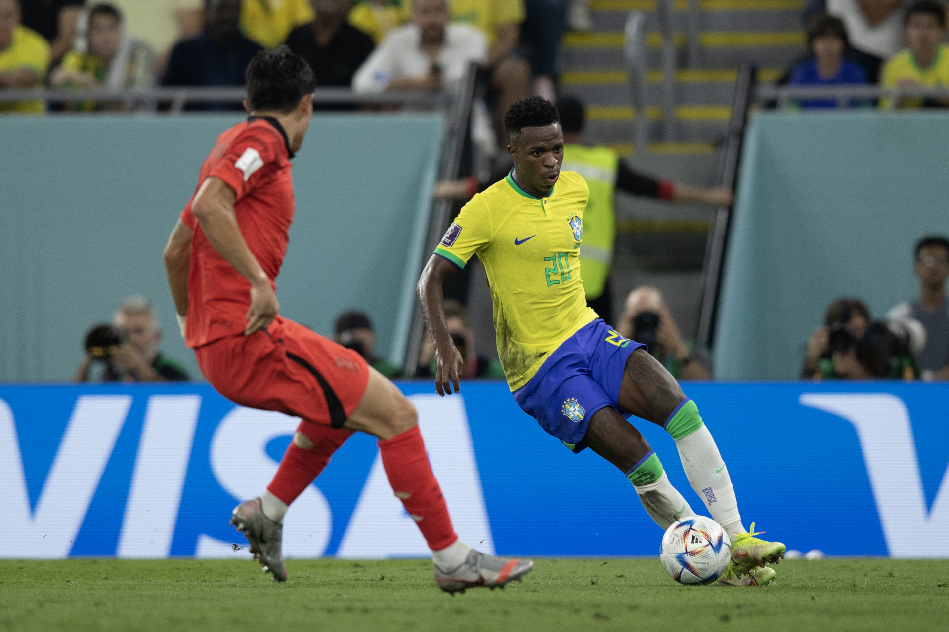 Atacante Vinícius Júnior no jogo Brasil x Coreia do Sul, no Estádio 974, pela Copa do Mundo (Foto: Lucas Figueiredo/CBF)