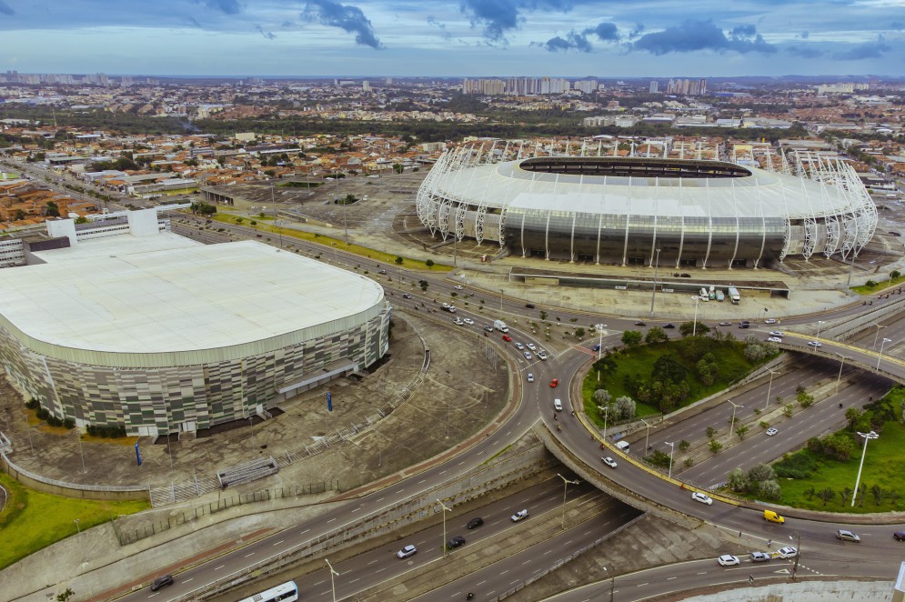 Arena Castelão está localizada no bairro Boa Vista e foi modernizada para a Copa do Mundo de 2014. Ao lado está o Centro de Formação Olímpica(Foto: FCO FONTENELE/O POVO)