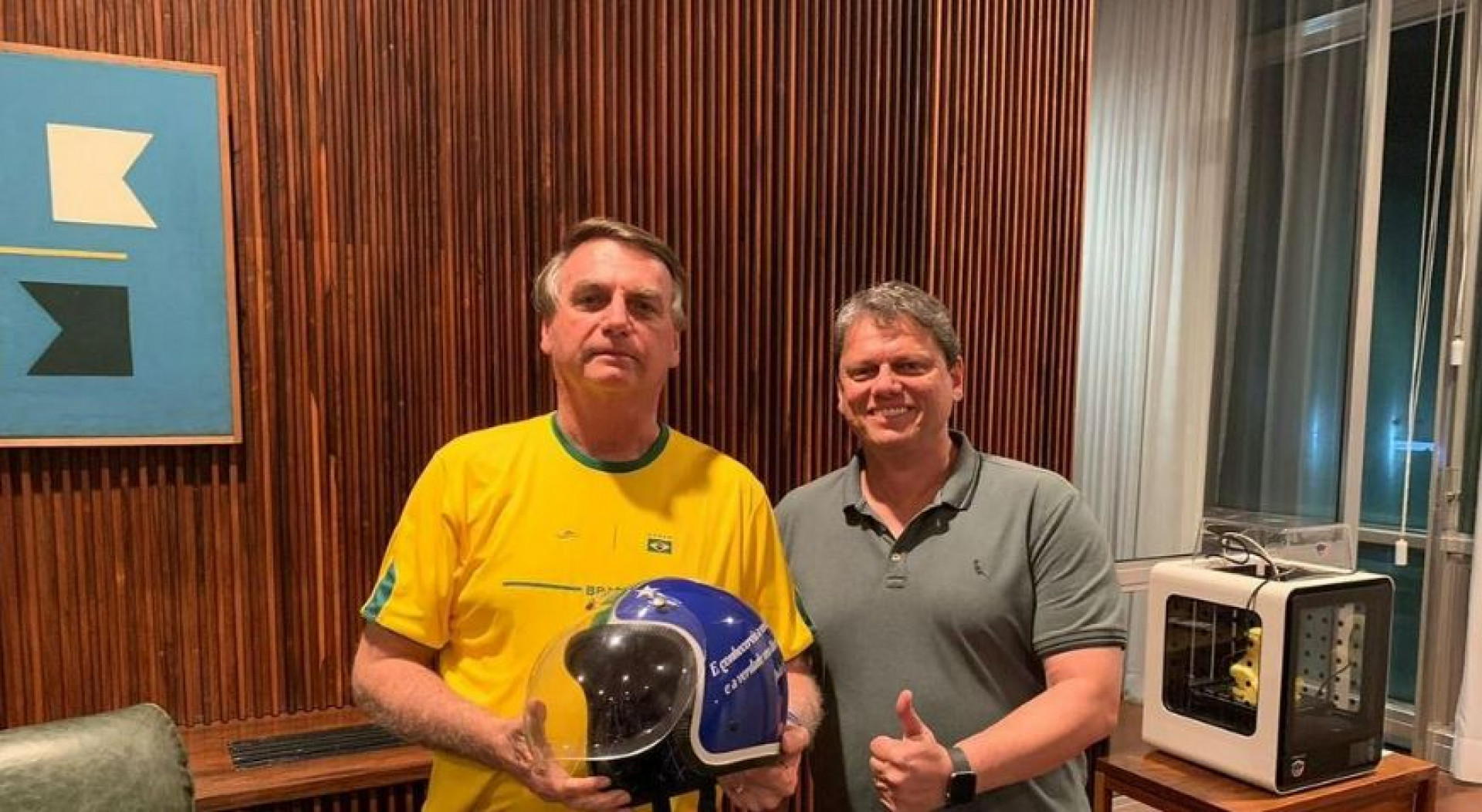 Tarcísio publicou foto com Bolsonaro e agradeceu apoio (Foto: Reprodução/Redes Sociais)