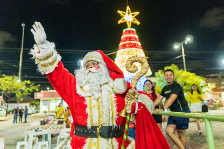 Decoração e programação de Natal de Maracanaú