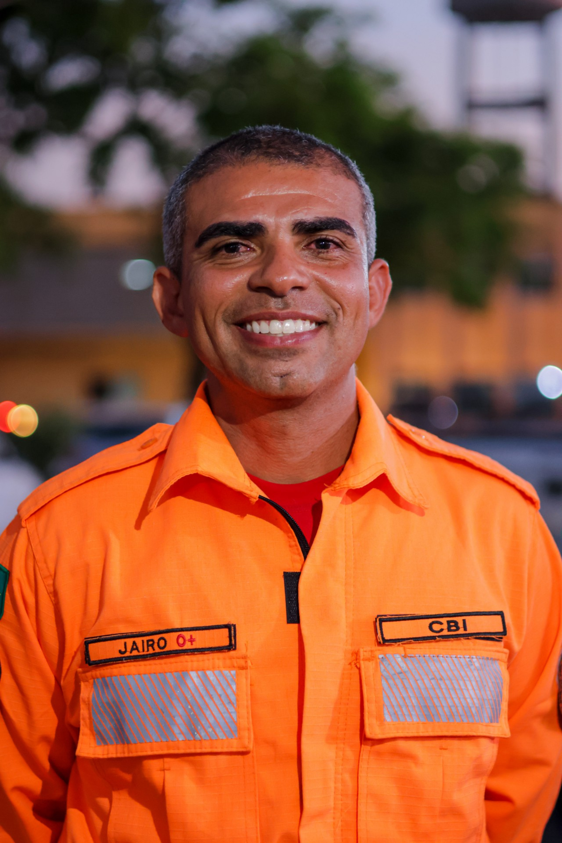 Em 13 anos no Corpo de Bombeiros do Ceará, Jairo Oliveira Amorim nunca tinha experienciado nada igual (Foto: AURÉLIO ALVES)