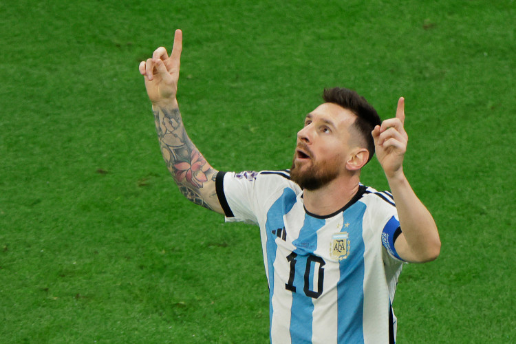 Lionel Messi comemorando o gol marcado diante da França, na final da Copa do Mundo