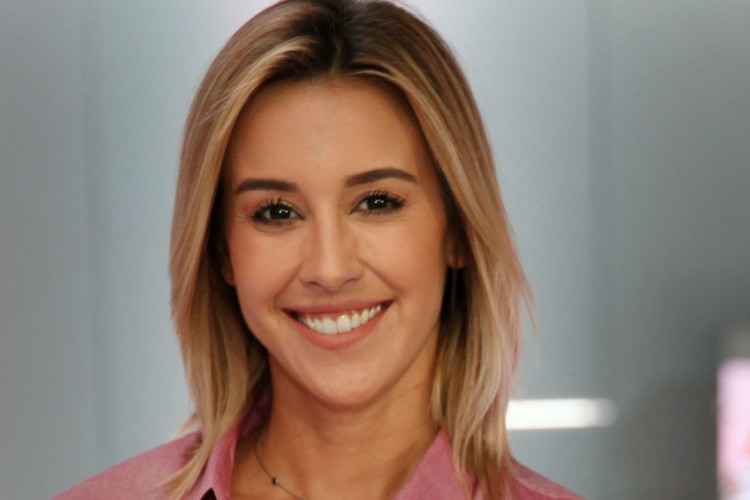 Cris Dias, que é ex de Thiago Rodrigues, discutiu com a atriz Julia Konrad nesta terça-feira, 20