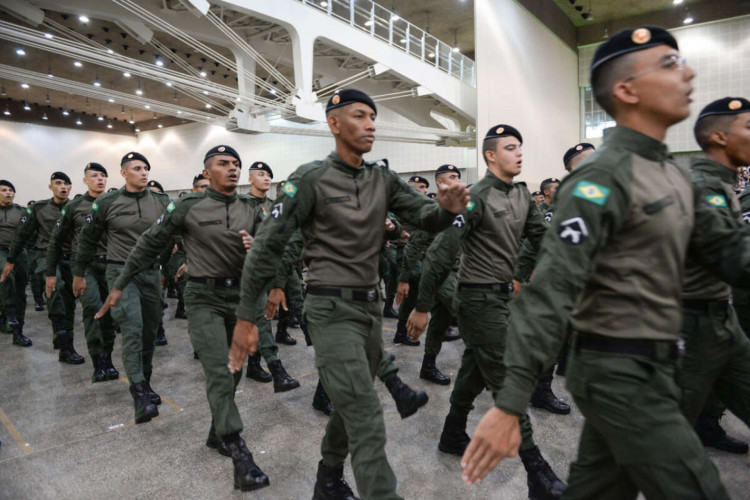 Cerimônia de nomeação de 2.387 novos soldados da Polícia Militar do Ceará foi realizada nesta terça-feira, 20