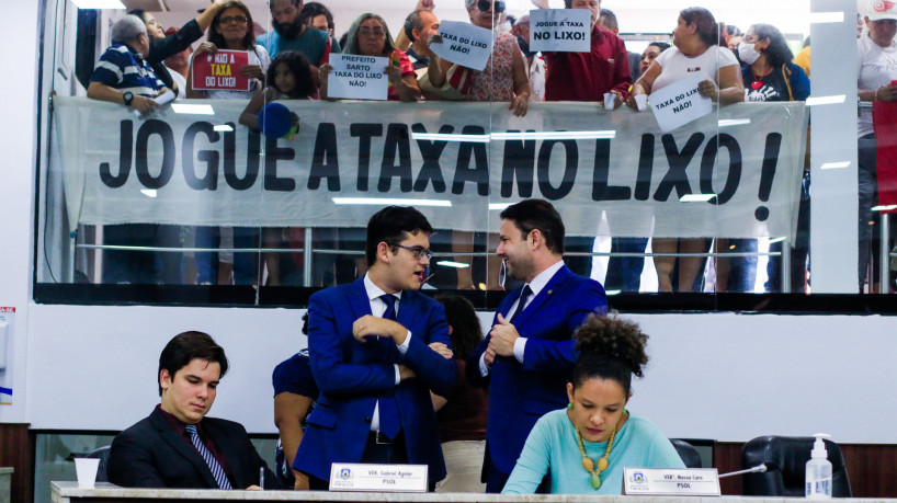 Aprovação da Taxa do Lixo sob protesto na Câmara