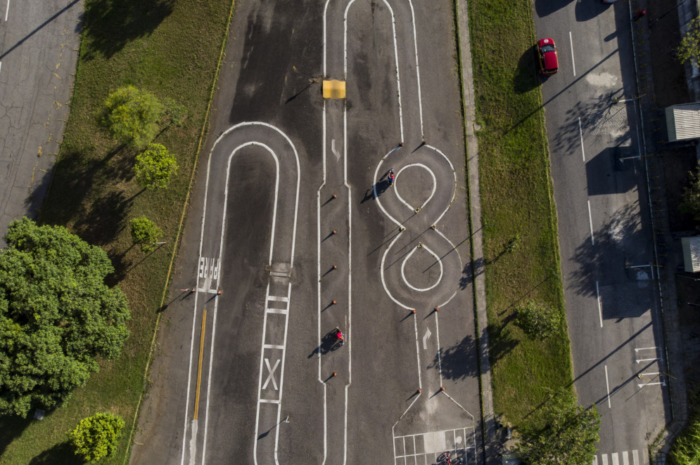 Pista do Detran-CE, na sede do órgão, onde candidatos à primeira habilitação e renovação de categoria são exigidos nos testes de direção(Foto: AURÉLIO ALVES)