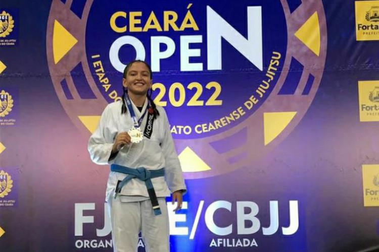 Amanda Tubarão, 18 anos, foi campeã 18 vezes em competições de jiu-jítsu e wrestling 