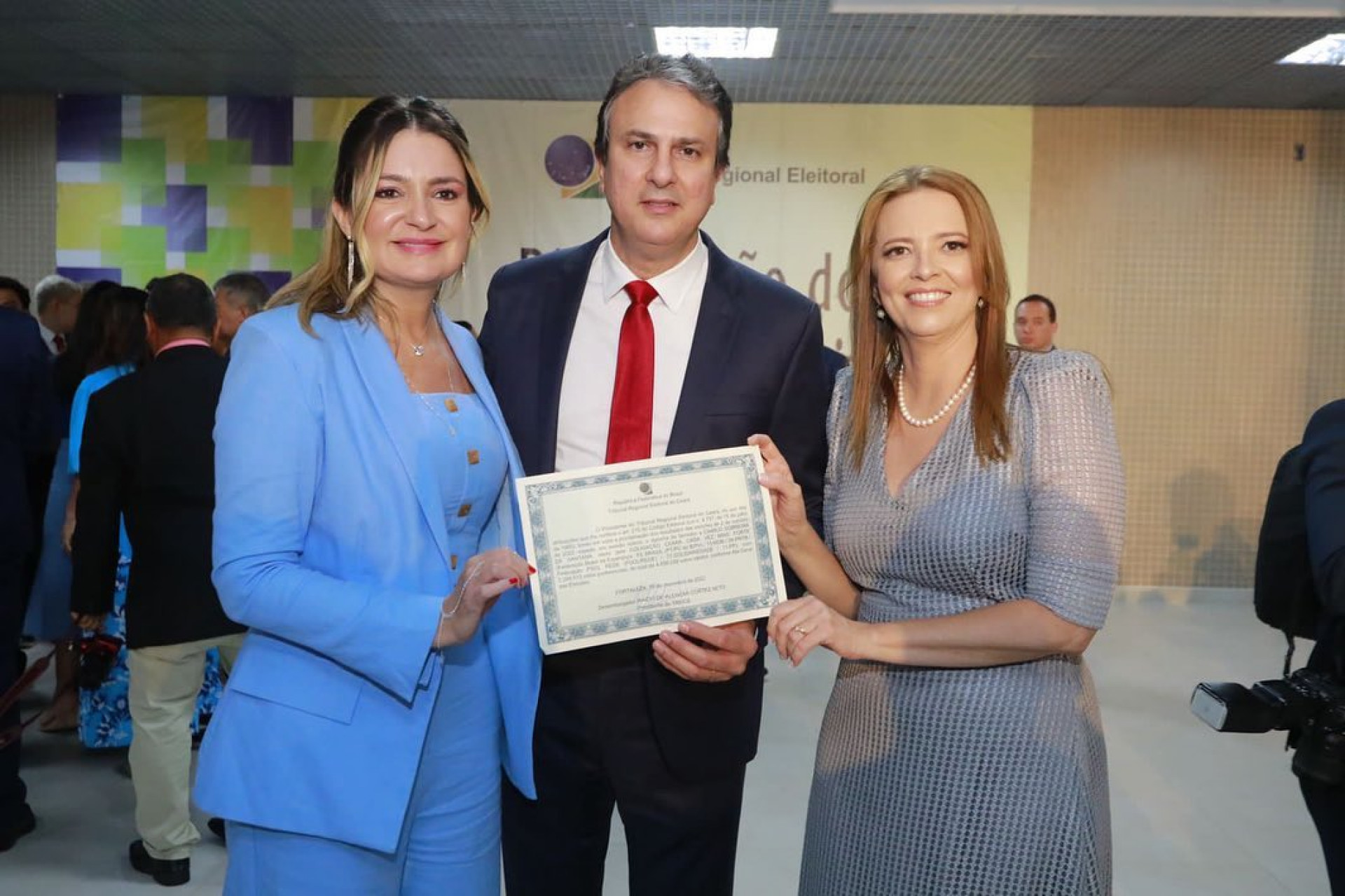 Camilo Santana foi eleito tendo como suplentes duas mulheres (Foto: Reprodução/Redes Sociais)