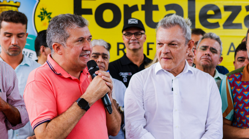 FORTALEZA, CEARA, BRASIL, 23.12.22: Antonio Henrique e Jose Sarto. Entrega do Projeto Beira-Rio, na Barra do Ceará, com toda revitalização do calçadão, com entrega do Prefeito Jose Sarto. (Aurelio Alves/ O POVO)