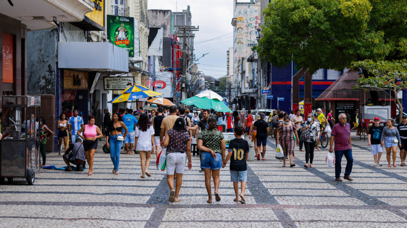 Em razão da celebração da padroeira de Fortaleza, algumas atividades e setores terão funcionamento nesta terça-feira, 15
