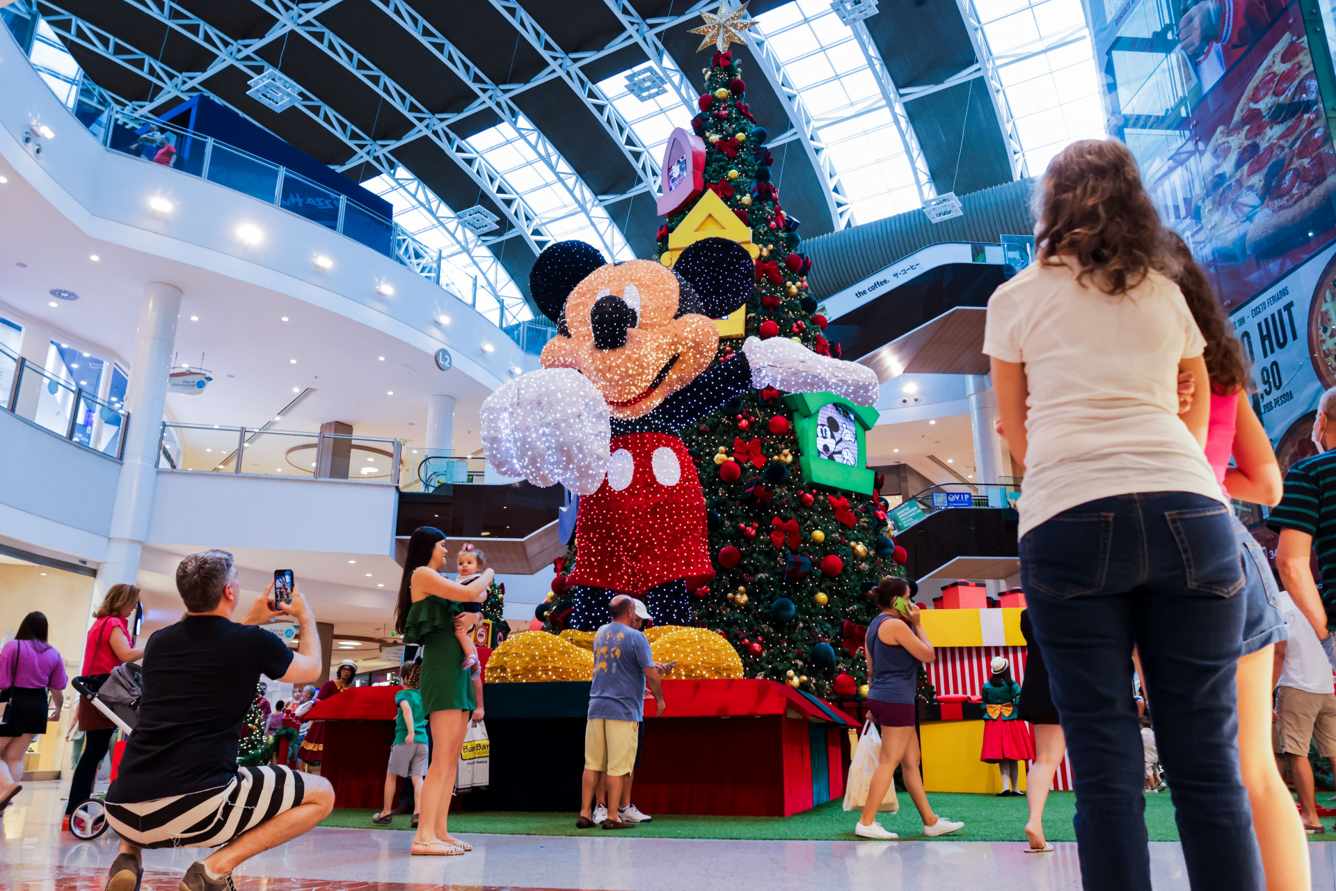 Cerca de 45% dos fortalezenses pretende ir às compras no Natal (Foto: AURÉLIO ALVES)