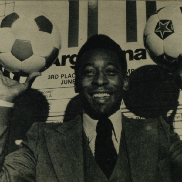 Pelé fez história no futebol brasileiro e o transformou em um dos maiores do mundo