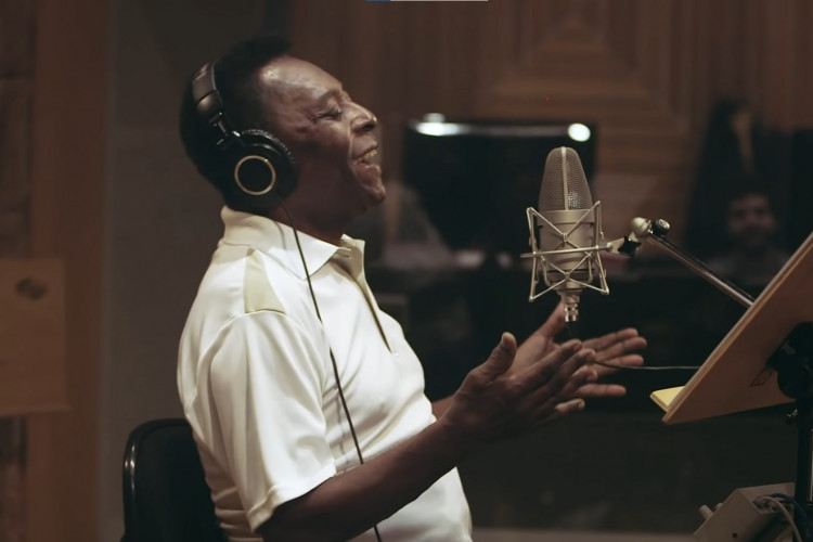 Em 2016, Pelé lançou a música 