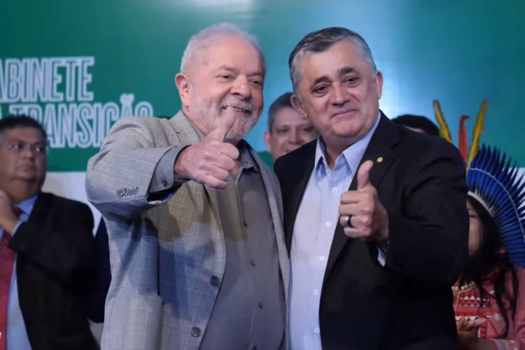 Lula anunciou os nomes das lideranças na Câmara dos Deputados e no Senado