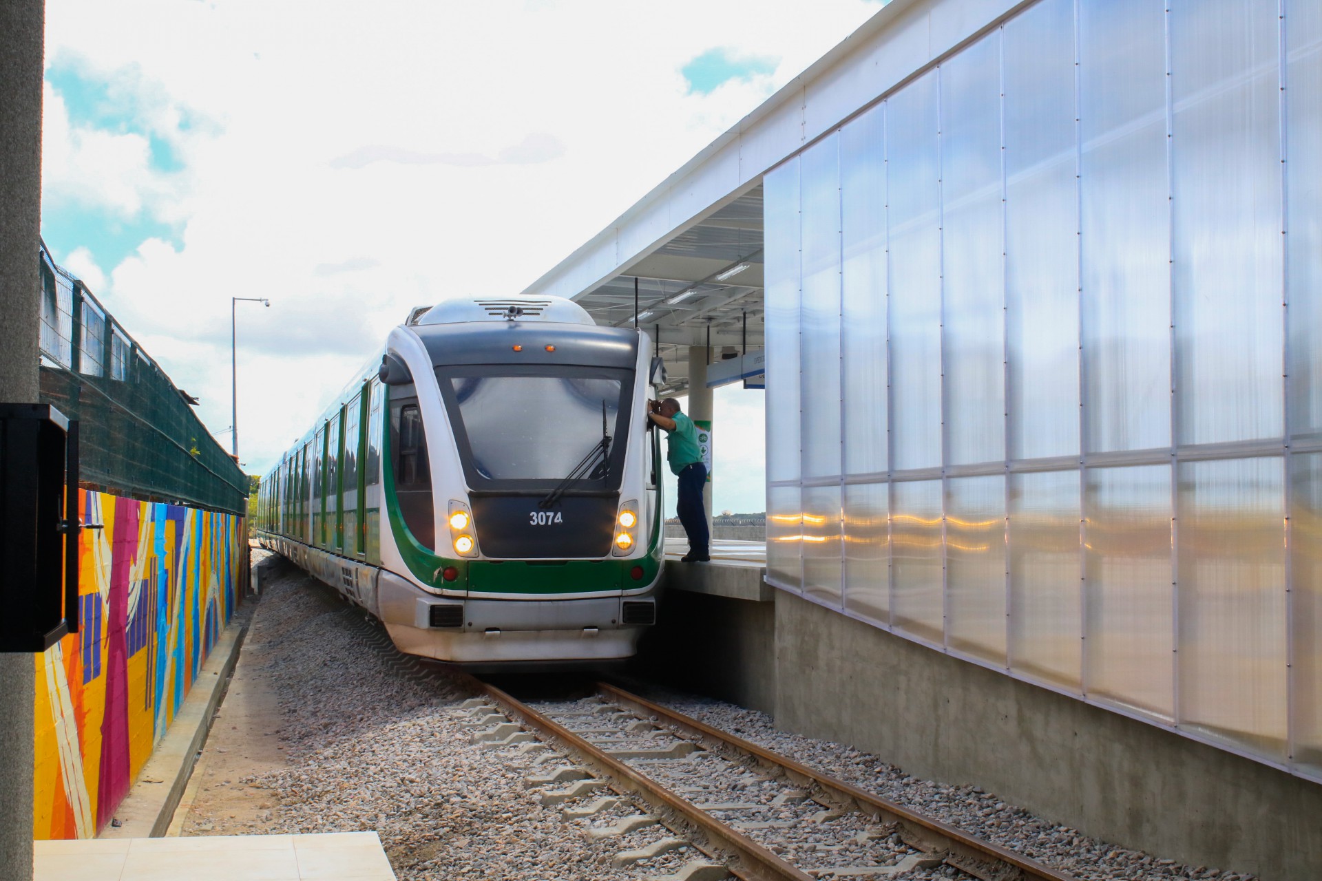 VLT pode passar a ser movido por gás natural (Foto: Thaís Mesquita em 29 de dezembro de 2022)