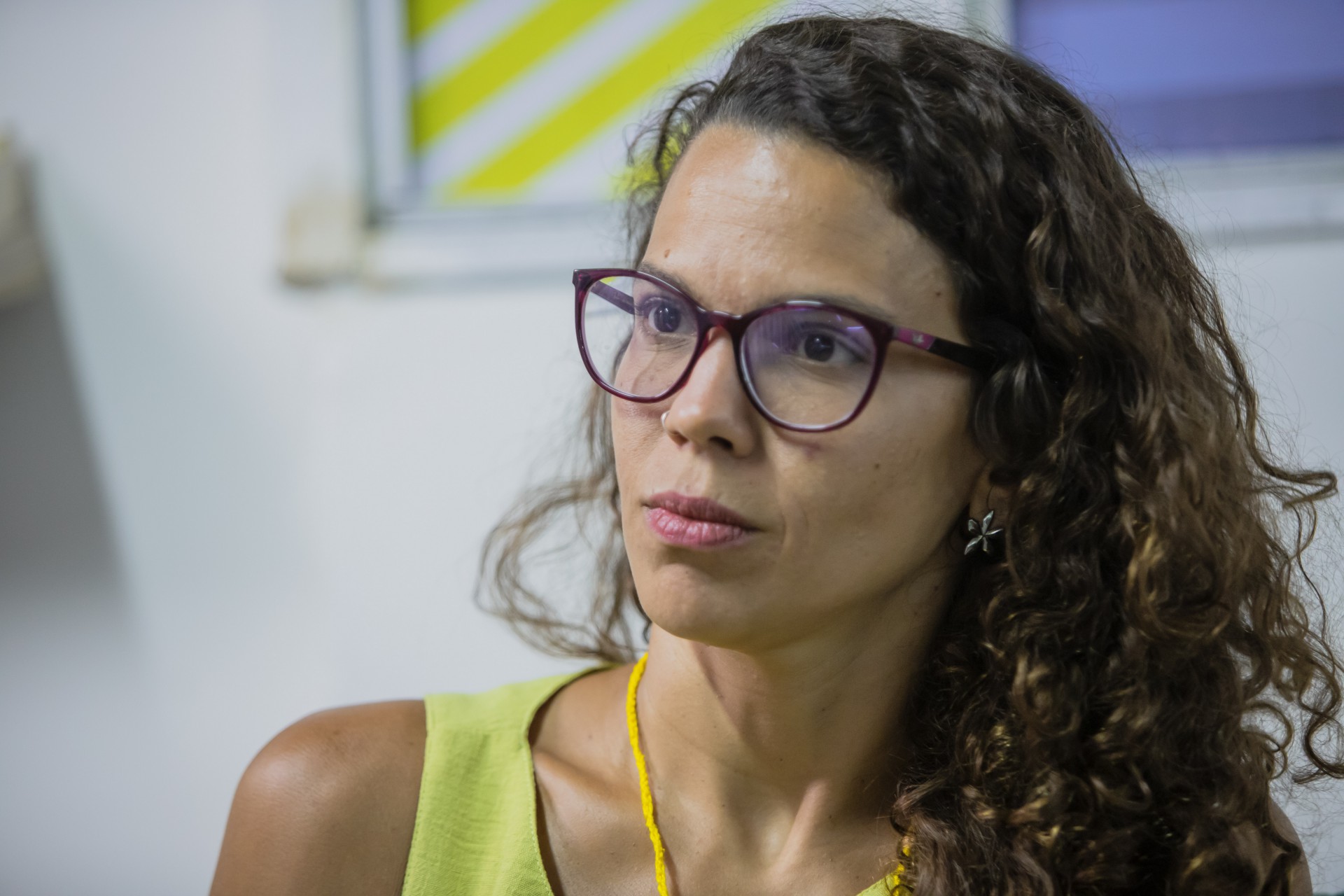 Luisa Cela, secretária da Cultura do Ceará no governo Elmano, é formada em psicologia e acumula experiência em gestão cultural (Foto: FCO FONTENELE)