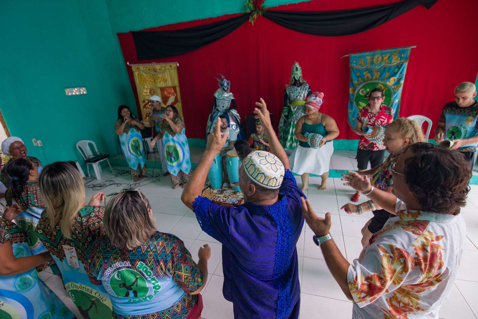 FORTALEZA, CEARÁ, BRASIL, 08-01-2023: Reunião sobre os preparativos para o Carnaval 2023 do grupo Afoxé Omõrisá Odé. (Foto: Samuel Setubal/ Especial para O Povo) (Foto: Samuel Setubal/Especial para O Povo)