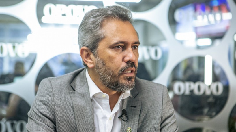 GOVERNADOR já havia antecipado em entrevista ao 
O POVO que pagamento seria na próxima folha