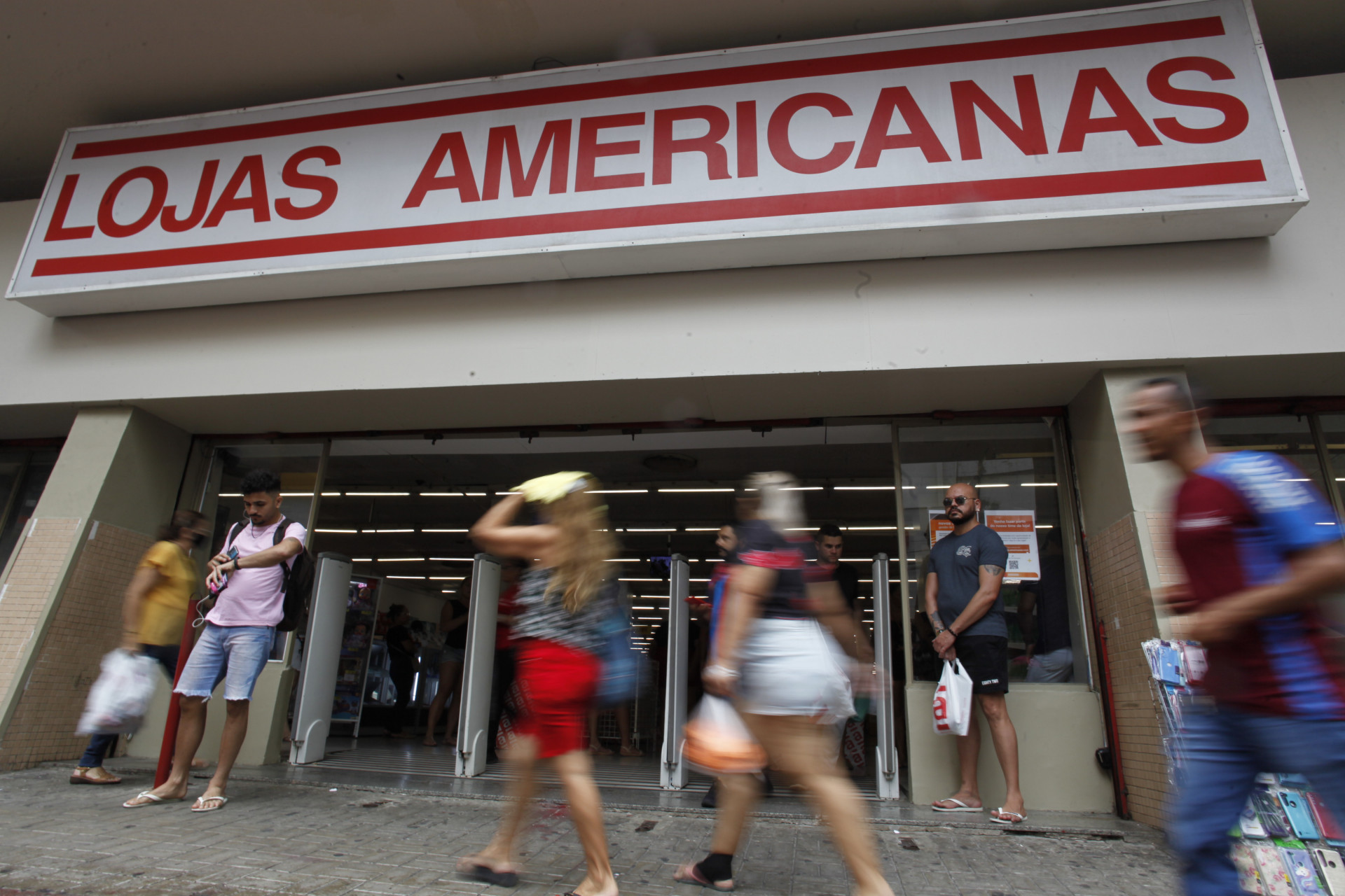 ￼HÁ desconfiança do volume de empréstimos numa empresa que tinha lucros elevados (Foto: FÁBIO LIMA)