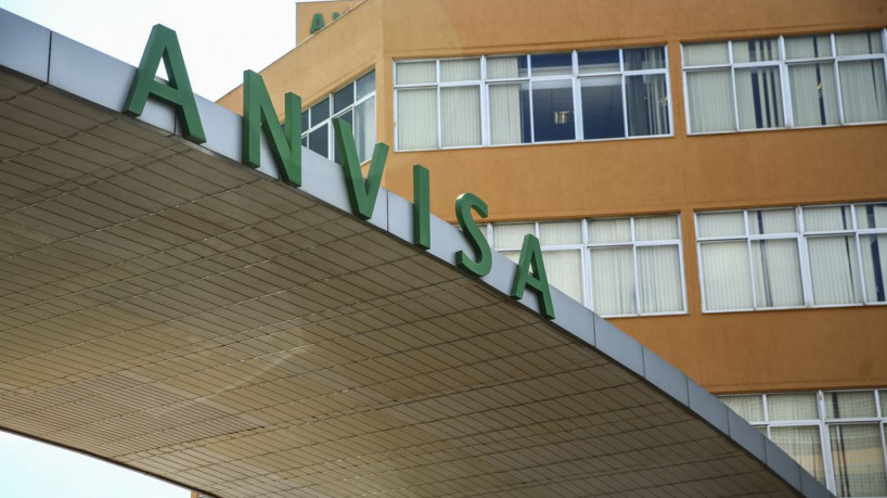 Fachada do edifício sede da Agência Nacional de Vigilância Sanitária (Anvisa).