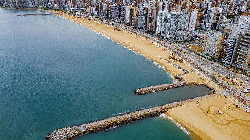 Praias próprias para banho em Fortaleza nesse final de semana