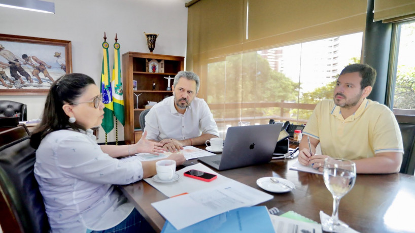 Seplag se reúne com servidores público para discutir reajuste