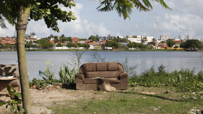 Parque da Lagoa do Opaia: moradores reclamam do acúmulo de lixo