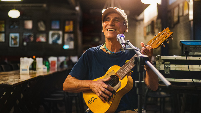 Manu Chao apresenta show 