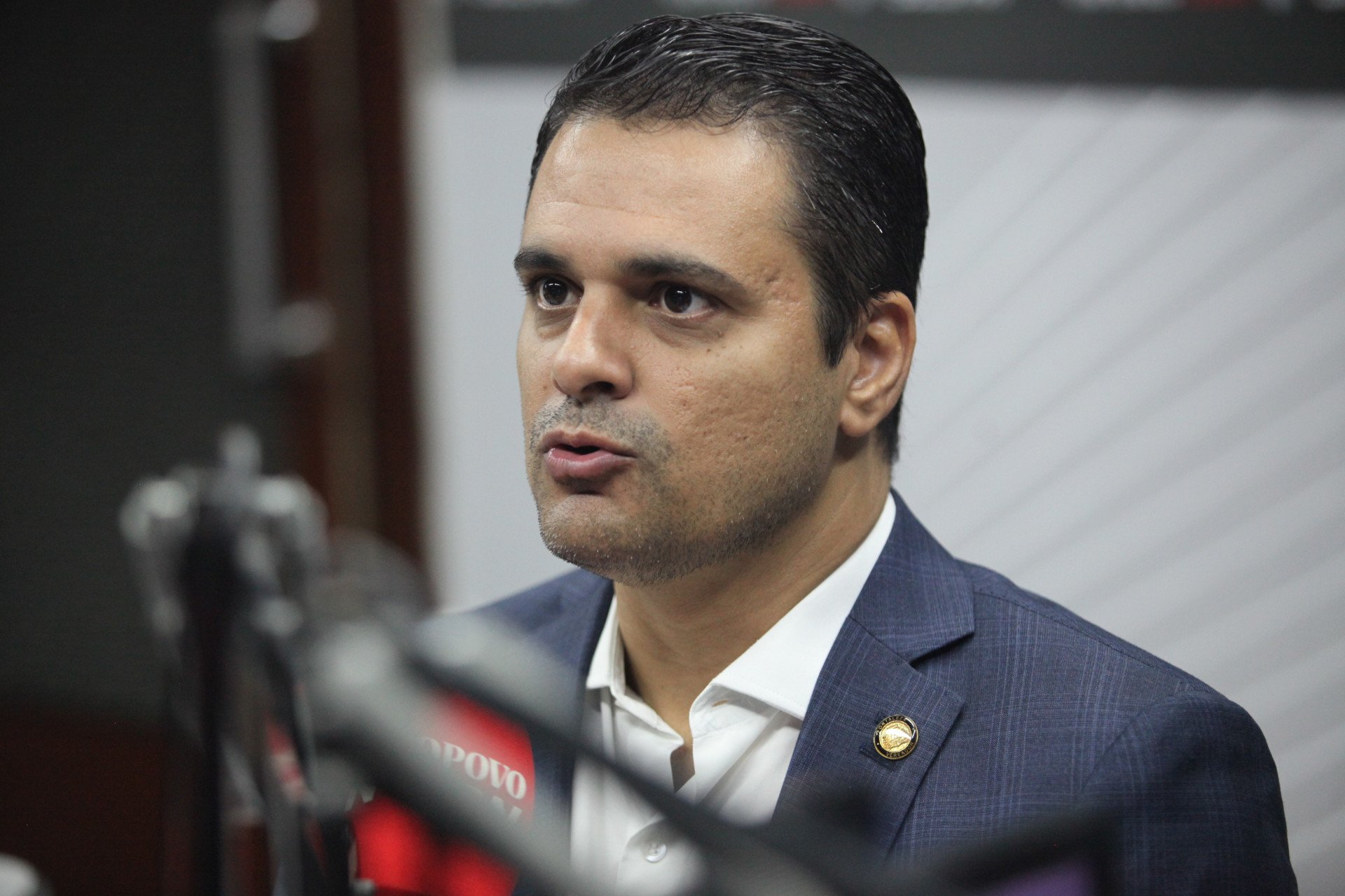 FORTALEZA, CE, BRASIL,31.01.2023: Gardel Rolim, presidente da câmara de vereadores, visita a rádio O POVO/CBN. (Foto: FÁBIO LIMA)