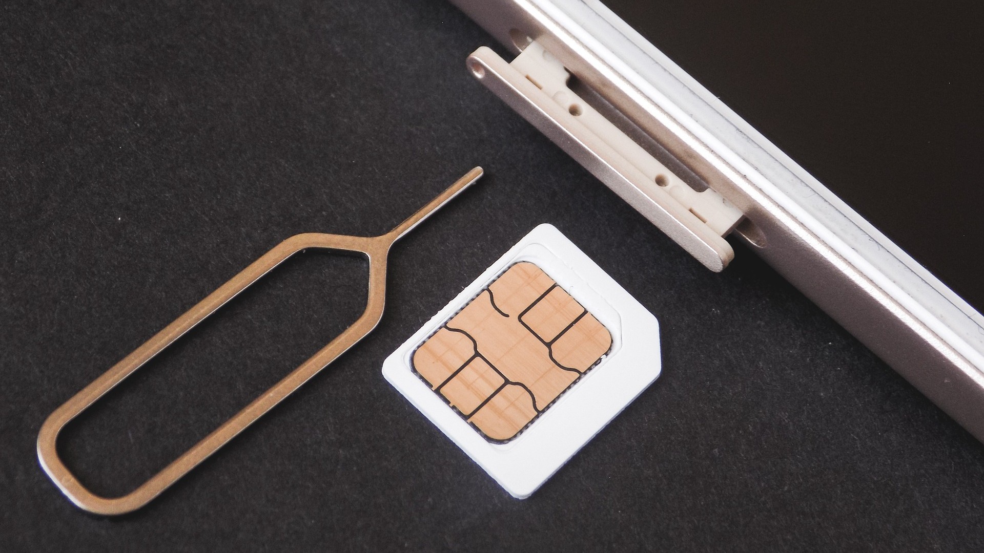 Colocar código PIN para acesso ao chip impede que criminosos recebam o código para login em serviços que usam autenticação de dois fatores