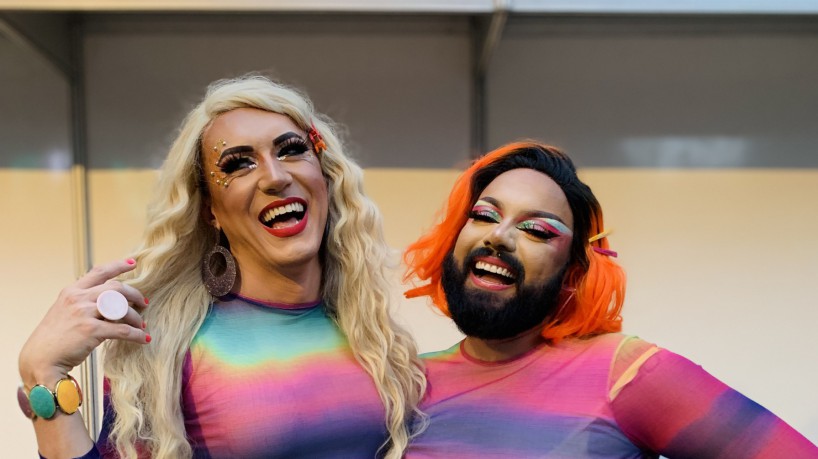 Baile à Fantasia do Zé terá Bloco Mambembe, com Mulher Barbada e Deydianne Piaf, na programação