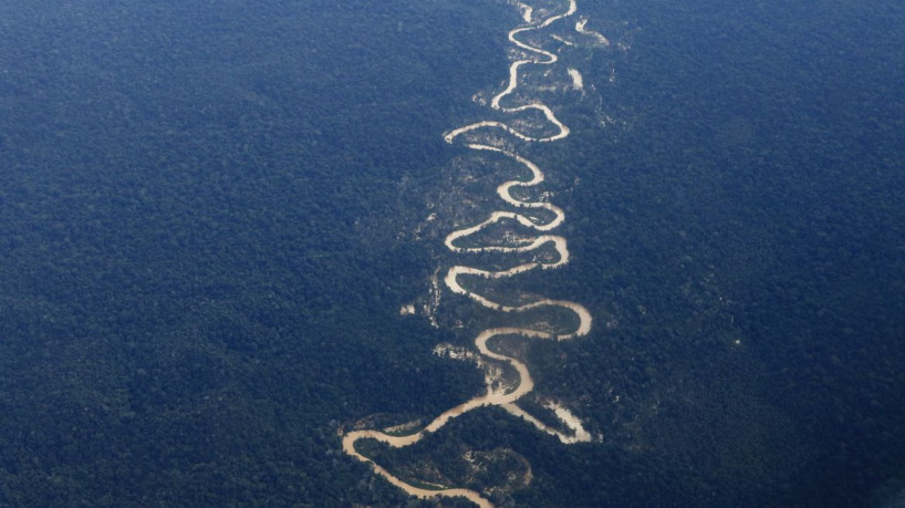 FAB manterá abertura parcial do espaço aéreo yanomami até maio