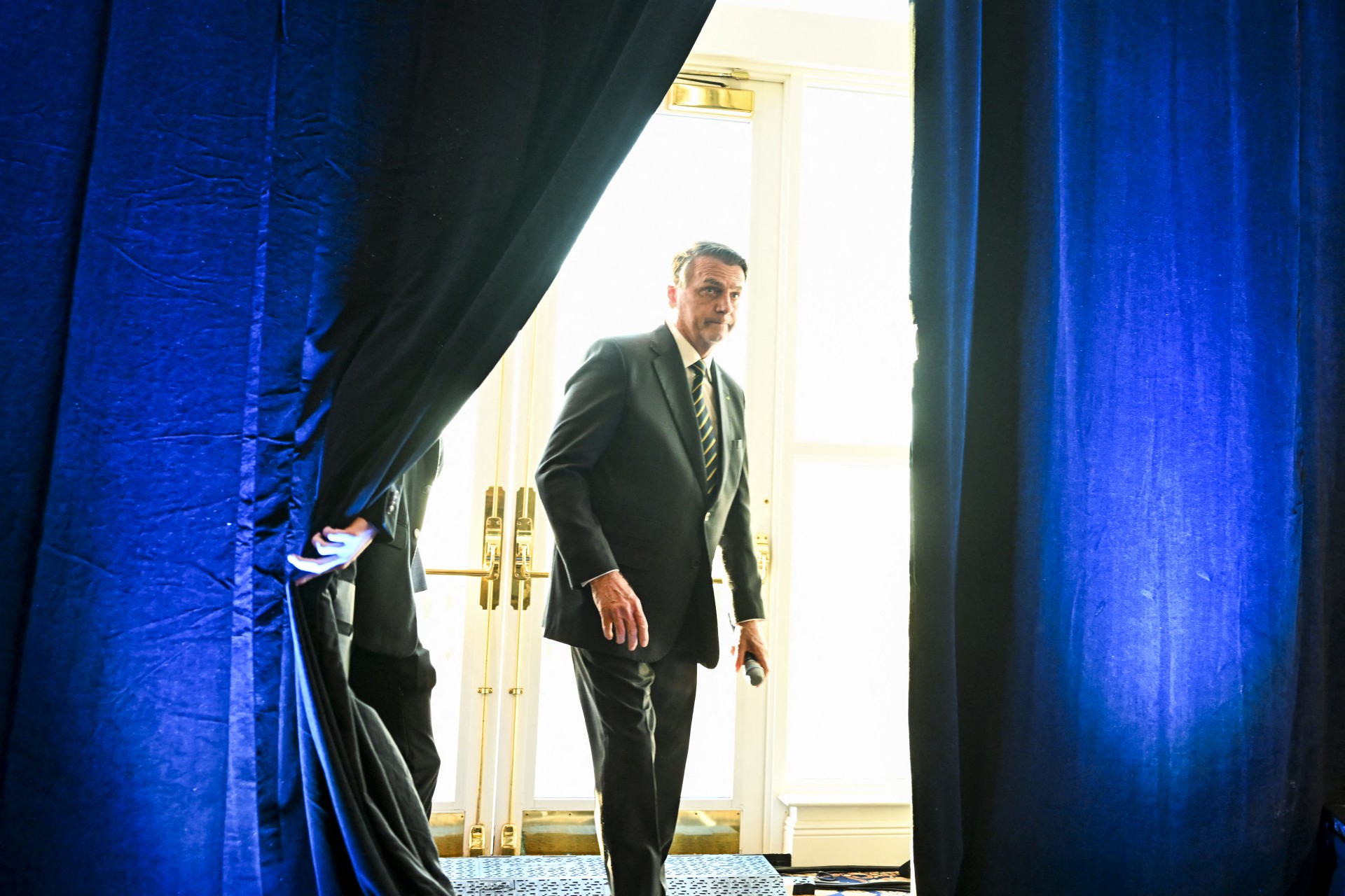 Ex-presidente Jair Bolsonaro (Foto: CHANDAN KHANNA / AFP)