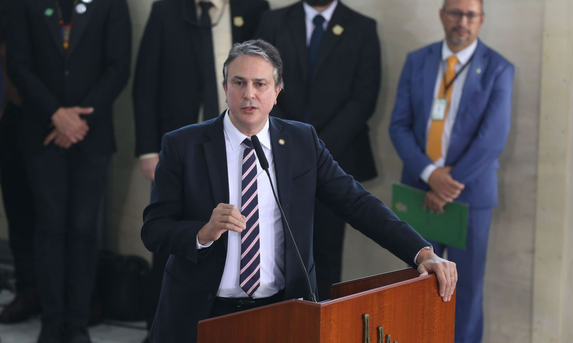 O ministro de Estado da Educação, Camilo Santana fala durante Cerimônia. Foto Valter Campanato: Agência Brasil.
