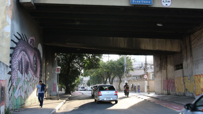 Viaduto Pacaembu, zona oeste de São Paulo.