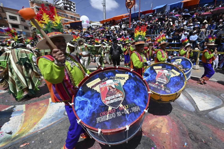 Zampoñeros Hijos del Pagador é dos mais antigos grupos do Carnaval de Oruro 