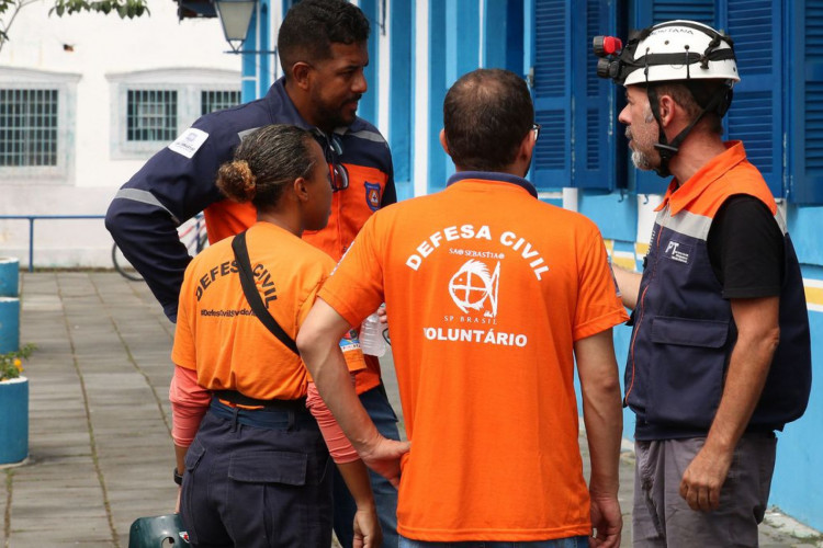 Confirmadas 44 mortes por causa das chuvas em São Paulo