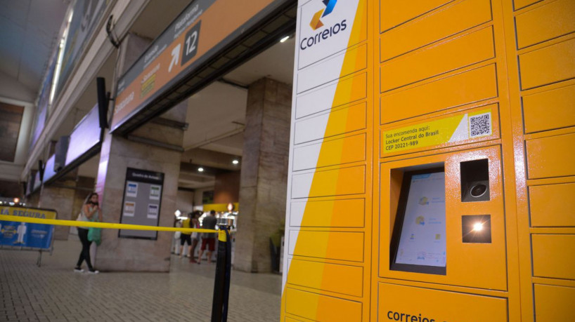 Correios inauguram lockers na central do Brasil