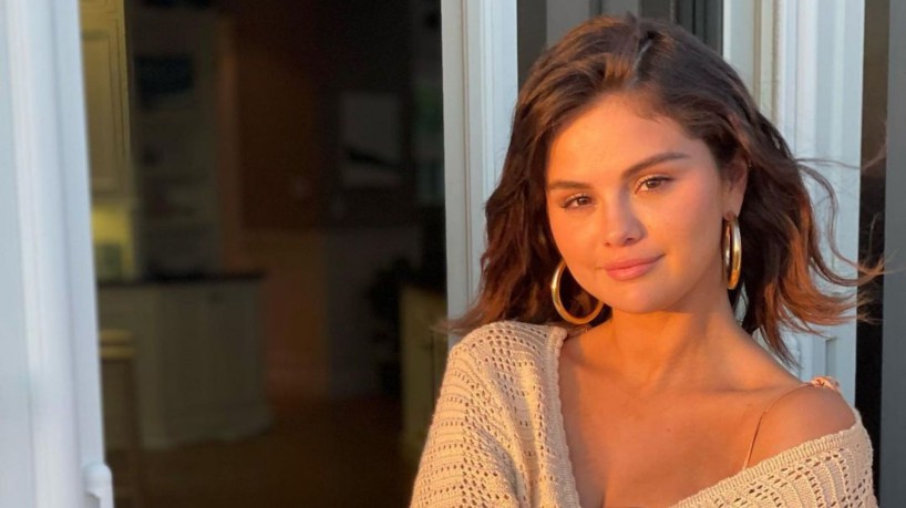 Selena Gomez posta vídeo no TikTok sobre motivo de estar solteira