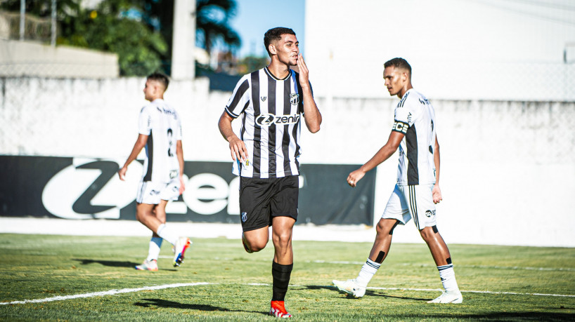 Pablo marcou gol no Brasileirão Sub-20 diante do Atlético-MG para o Ceará. 