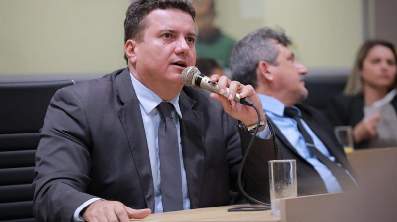  Vereador Capitão Vieira Neto (PTB) foi eleito novo presidente da Câmara Municipal de Juazeiro