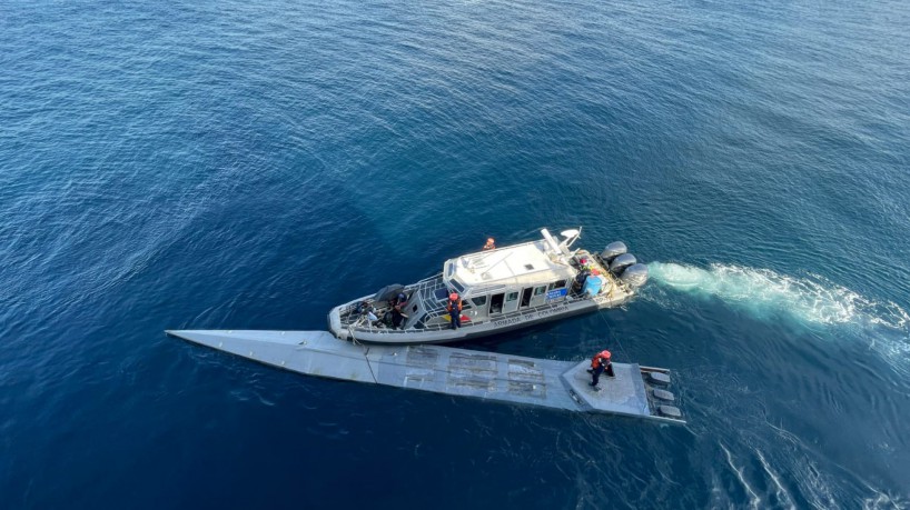 Um submarino com duas toneladas de cocaína e dois corpos foi encontrado pela Marinha da Colômbia no último domingo, 12