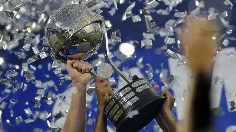 Taça da Copa Sul-Americana