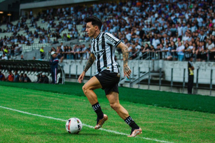 FORTALEZA, CEARÁ, 18-03-2023: Jean Carlos. Ceará x Iguatu. Jogo de acesso a final do Campeonato Cearense, com vitória alvinegra, depois de se ausentar na temporada de 2022.  (Foto: Fernanda Barros/ O Povo).