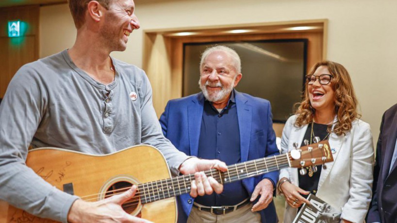 Lula, Janja e Chris Martin, do Coldplay, em encontro em março, no Rio de Janeiro