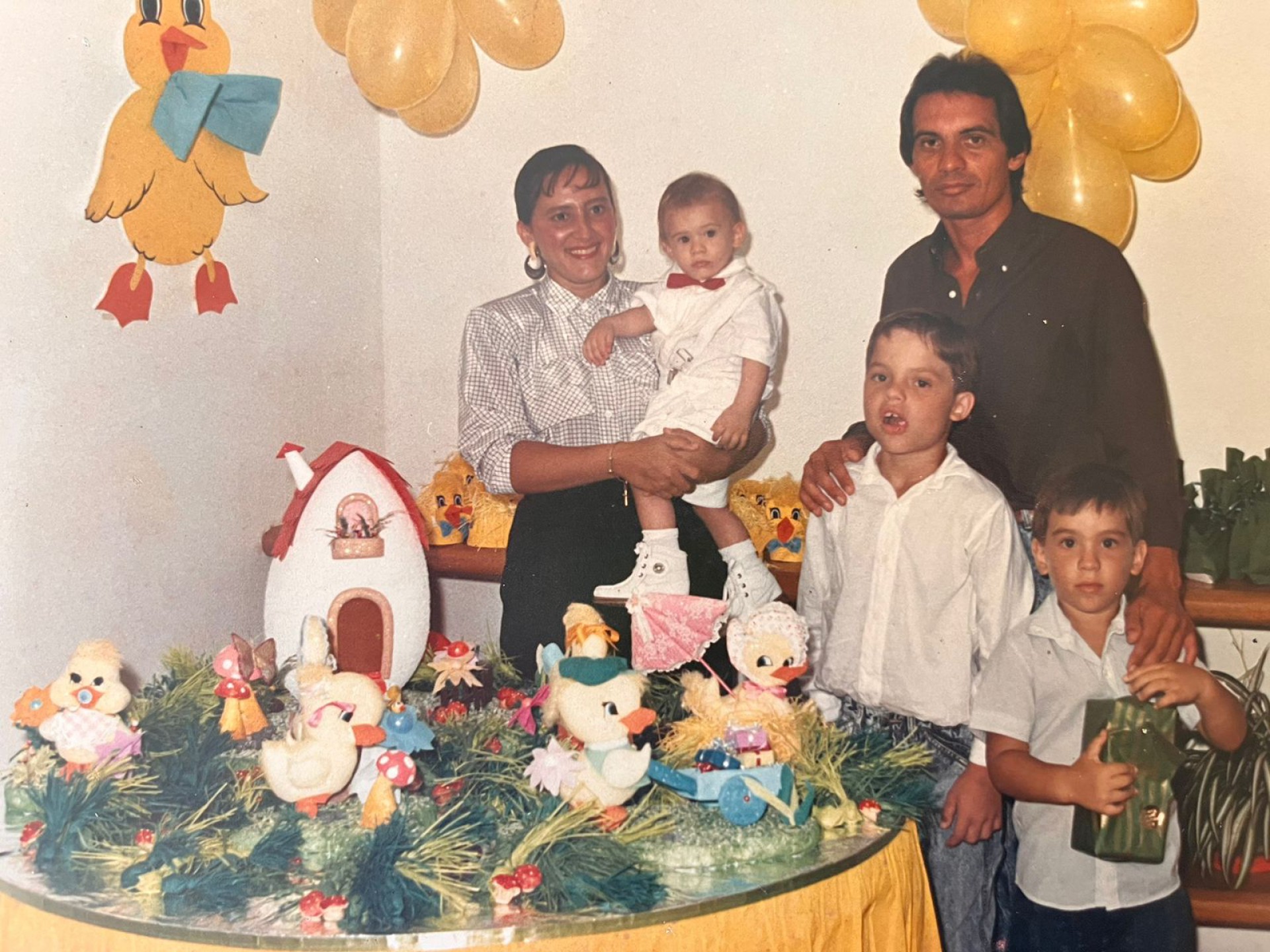 Arquivo pessoal de fotos da família e empresa Noélia Doces e Salgados. Legados 2023.  (Foto: Arquivo Pessoal/Noélia Fontenele)