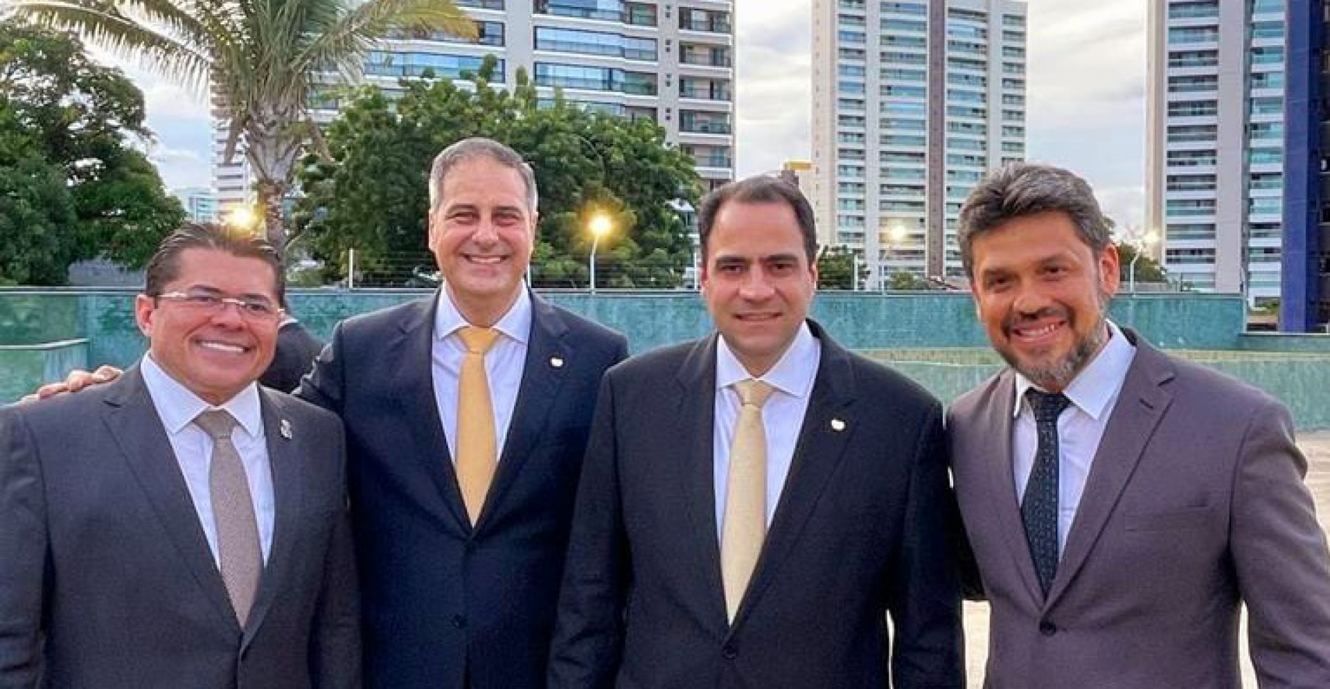 Valdetário Monteiro, Erinaldo Dantas, Beto Simoneti e Moaceny Félix (Foto: DIVULGAÇÃO)