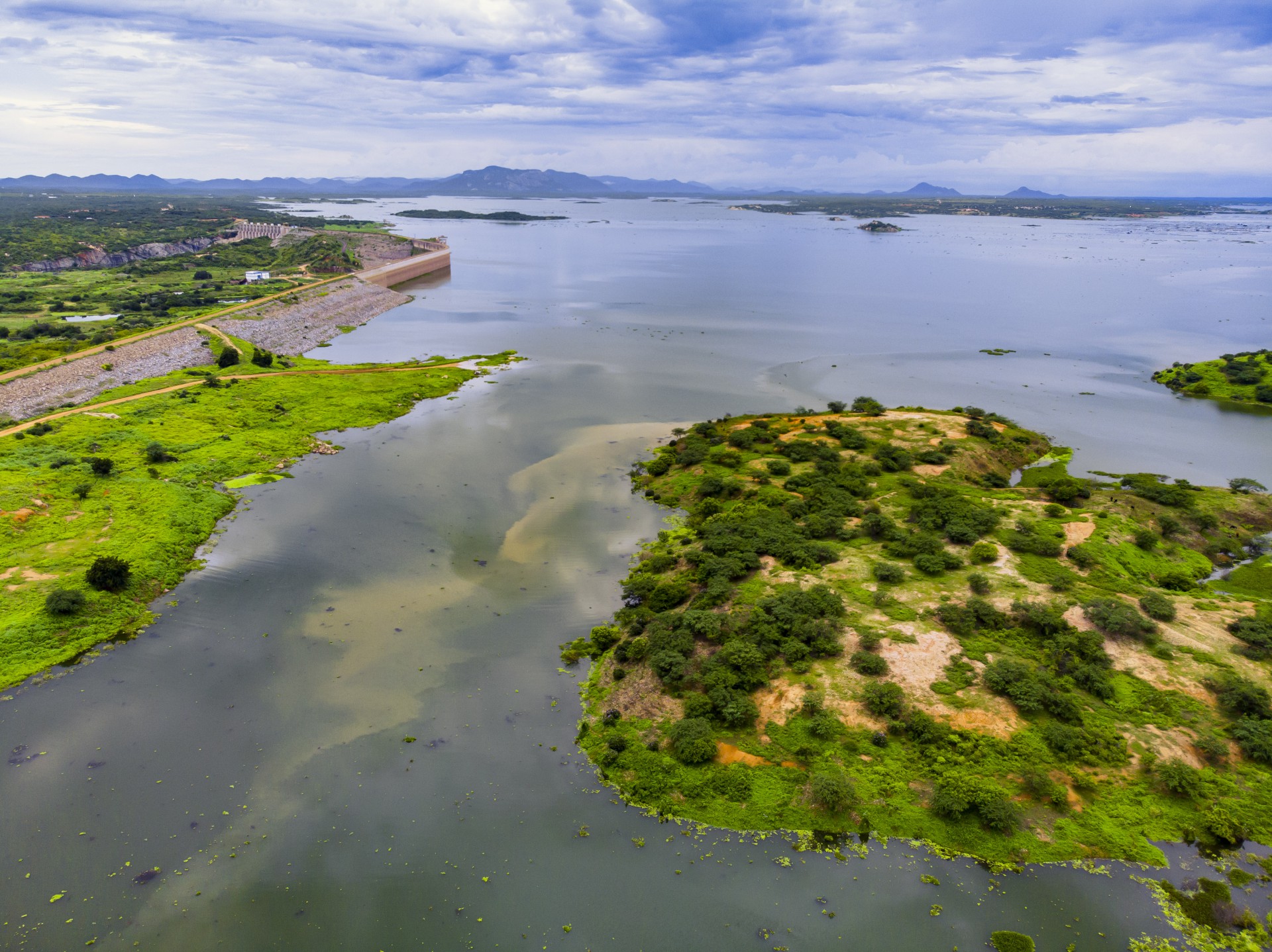 ￼Parte dos recursos vai custear obras do Eixão das Águas (Foto: Gil Magalhães/Especial para O POVO)